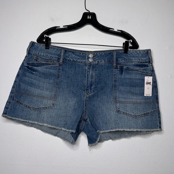 NWT Pilcro x Anthropologie The Wanderer Denim Jean Shorts Size 33 - Picture 7 of 12